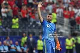 Ispaniya darvozaboni Simon futbol tarixida hech kimga nasib etmagan JCH rekordini o'rnatdi