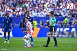 FIFA Tantashev Olisega ko'rsatgan sariq kartochkani bekor qilmadi