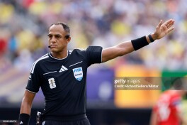 FIFA JCH-2026 yarim finalidagi Angliya - Argentina uchrashuviga hakamlar brigadasini tayinladi