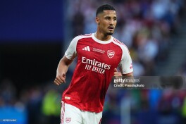 Saliba bir necha oyni o'tkazib yuboradi. Himoyachi "Arsenal" bilan maslahatlashgandan so'ng bel operaciyasidan voz kechdi