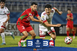 Superliga. "Lokomotiv" - "Andijon" o'yinida jangovar durang qayd etildi