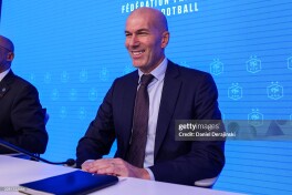 Rasman: Zidan Fransiya terma jamoasi bosh murabbiyiga aylandi