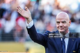 Infantino FIFAning yuqori lavozimli xodimlari bilan shoshilinch yig'ilish tayyorlamoqda