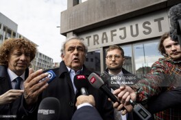 "FIFAga ayol kishi rahbarlik qilishi kerak bo'lgan vaqt keldi". Blatter Norvegiya assotsiatsiyasi prezidenti Lize Klaveness haqida