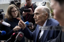 "FIFAga ayol kishi rahbarlik qilishi kerak bo'lgan vaqt keldi". Blatter Norvegiya assotsiatsiyasi prezidenti Lize Klaveness haqida