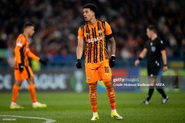 “Arsenal” va “Manchester Yunayted” “Shaxtyor” yulduzi uchun kurashadi