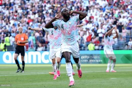 Lukaku "Napoli"dan "Fenerbaxche"ga o'tishga rozi bo'ldi
