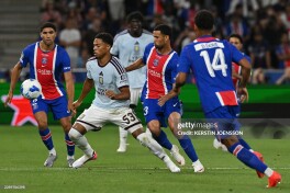LIVE. UEFA Superkubogi. PSJ - "Aston Villa" 1:0 (matnli translyatsiya)