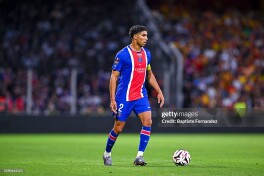 Hakimi – ESPN talqiniga ko'ra dunyoning eng yaxshi qanot himoyachisi. Mendesh – 2, Timber – 3, Dimarko – 4, Kukurelya – 5-o'rinda