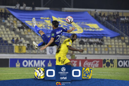 Superliga. OKMK Olmaliqda "Surxon"ni yuta olmadi, termizliklar 17-daqiqada 10 kishi bo'lib qolishgandi
