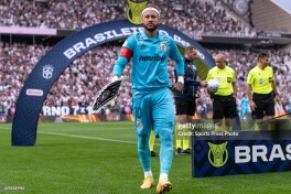 "Santos" Neymarga faqat jarohatdan to'liq tiklanganidan keyingina mashg'ulotlarga qaytishga ruxsat beradi