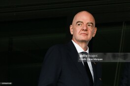Франция футбол федерацияси ФИФА раҳбари сайловида Инфантинони қўллаб-қувватлашдан бош тортди