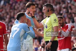Manchester derbisida 2017 yildan buyon ilk bor qizil kartochka ko'rsatildi