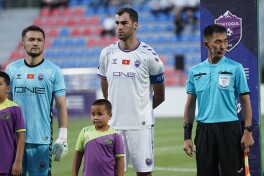 Qirg'iziston chempionatini yondirayotgan o'zbekistonlik futbolchi bilan intervyu