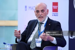 "Men ogohlantirgandim" demayman, lekin...". Tebas "Manchester Siti" ishiga munosabat bildirdi