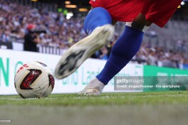AQSHda futbol ommaboplik bo'yicha xokkeyni ortda qoldirdi