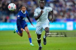 "Liverpul" va "Arsenal" Italiya terma jamoasining 60-65 mln evrolik futbolchisi uchun kurashishi mumkin