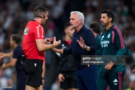 "Vilyarreal"ga qarshi bahsdan so'ng Mourinyu nega matbuot anjumaniga kirmadi?