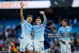 APL. Husanov zaxiradan tushgan bahsda "Siti" g'alabaga erishdi, "Liverpul" 9 kishi bo'lib qolgan "Brentford"ni taslim qildi