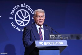 Лапорта: "Реал" катта номли футболчилар кетидан қувиб, ишончни йўқотди"