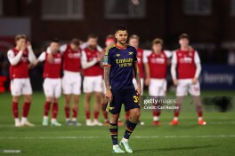 Angliya liga Kubogi. 4-darajali liganing 18-o'rindagi jamoasi "Arsenal"ni turnirdan chiqarib yubordi