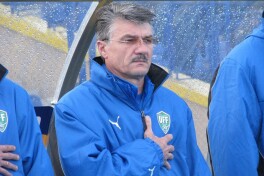 Амет Мемет “Навбаҳор”га қайтмоқда
