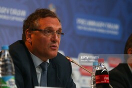 ФИФА Жером Валькени ўз ишидан четлатди