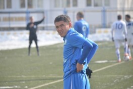 Кенжа Тўраев билан Достон Абдураҳмонов “Олмалиқ” машғулотларида