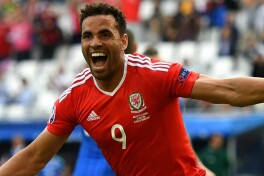 Robson-Kanu Lesterga tekinga o'tishi mumkin