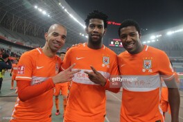 "Shandon Lunen" klubida qaysi mashhur futbolchilar o'ynashadi? FOTO