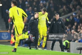 Stekelenburg "Xall Siti"ga qarshi o'ynamaydi