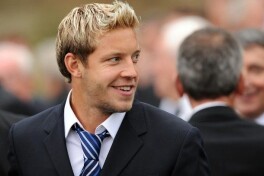 Alan Smit: "MYU" tarkib borasida "Chelsi", "Siti" va "Arsenal"dan ortda qolmoqda"