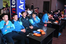 “Насаф” “UzArena”да “Барселона”ни қўллаб-қувватлади ФОТО