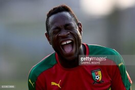 Lokomotiv M Kamerun terma jamoasi hujumchisiga e'tibor qaratdi