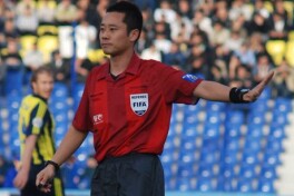 Lokomotivning OCHL-2014dagi ilk o'yinini Tojo Minoru boshqaradi